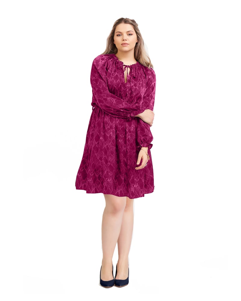 Plus size model wearing  by Dex Plus | Dia&Co | dia_product_style_image_id:168439